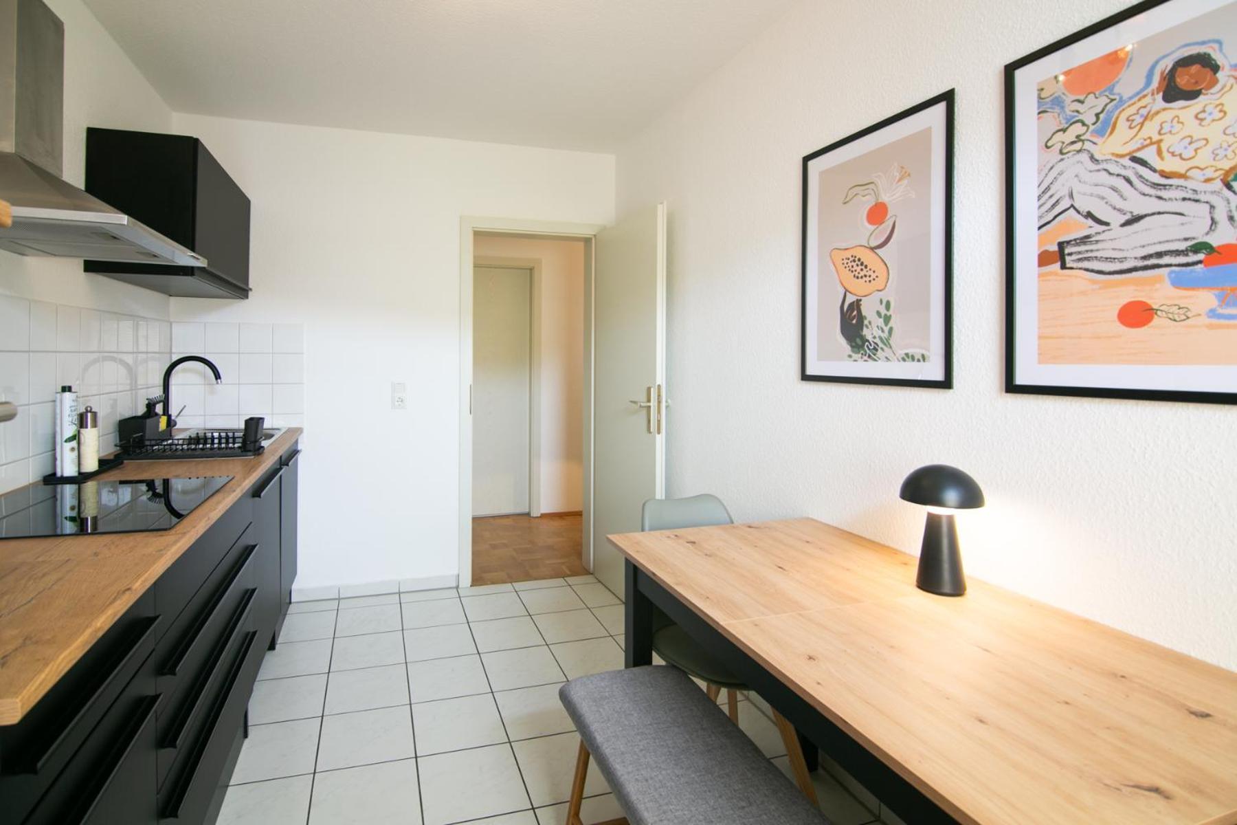 2 Zimmer, Bett Und Schlafsofa, Balkon, Waschmaschine L Lipsia Esterno foto